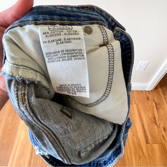 Levi Strauss Boot Cut Jeans Size 14 - Picture 4 of 7